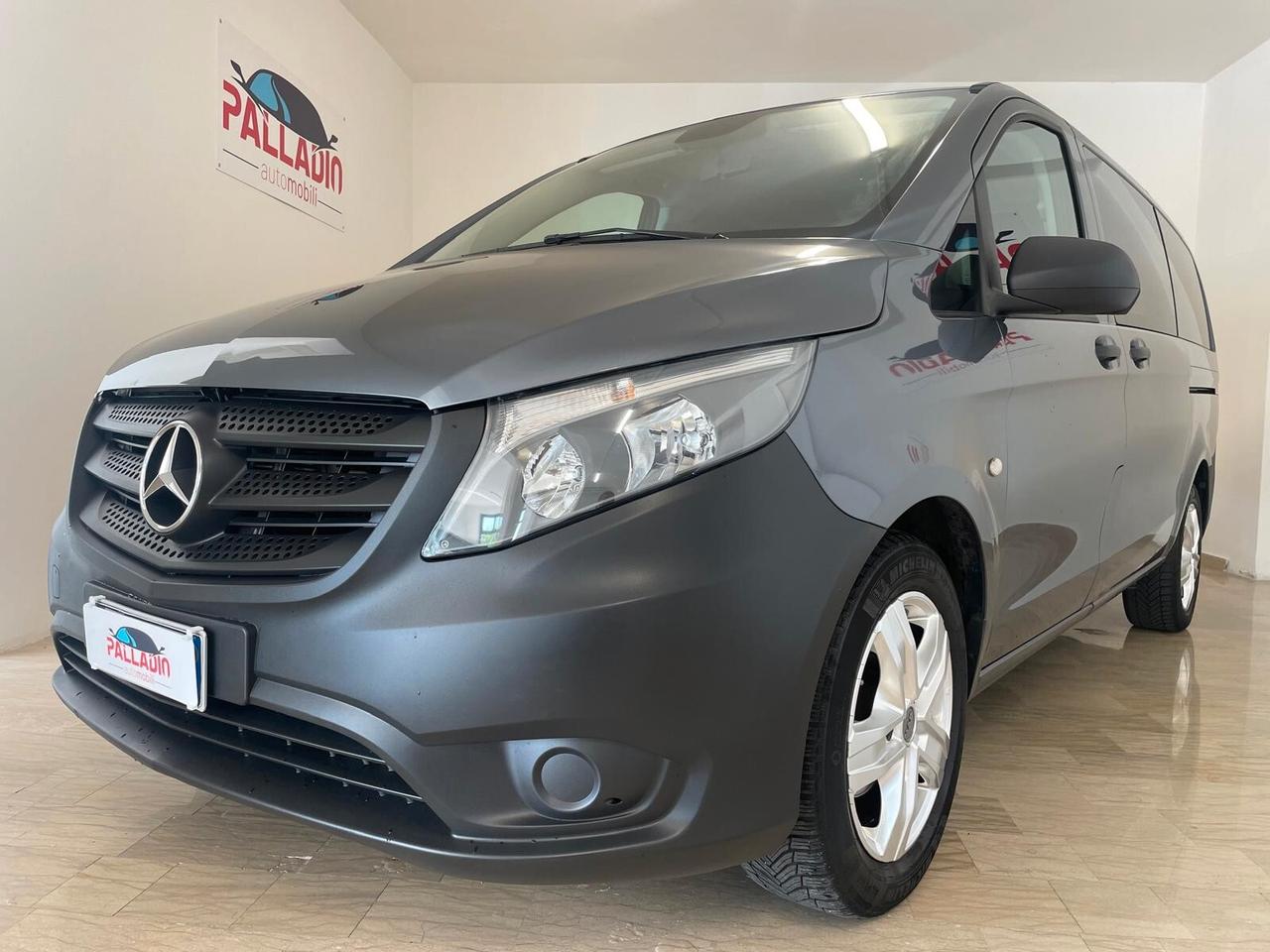 Mercedes-benz Vito TOURER 2.2 114 CDI 9 posti long