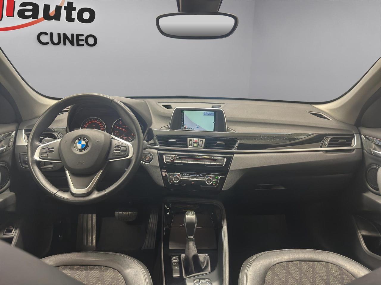 Bmw X1 sdrive18d xLine auto