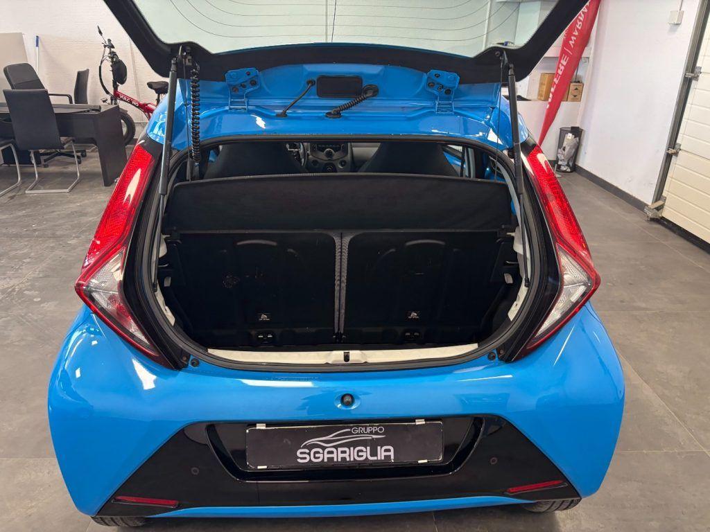 Toyota Aygo 5 Porte Automatica MMT 1.0 Benzina 5 Porte x-business