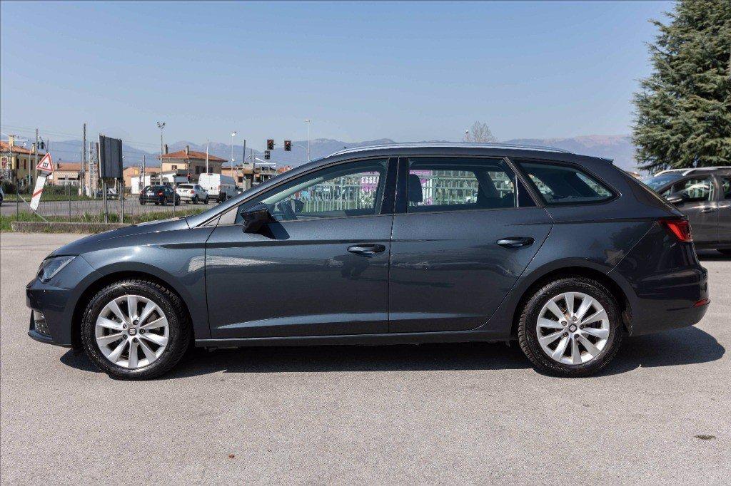 SEAT Leon ST 1.6 tdi Style 115cv del 2020