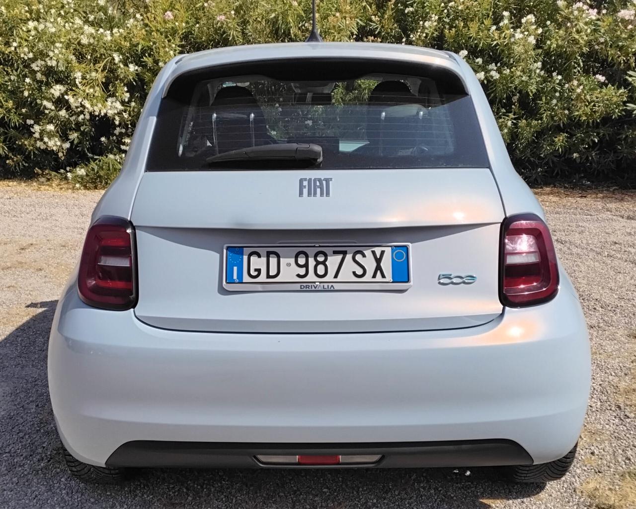 Fiat 500 500e Berlina 42 kWh La Prima