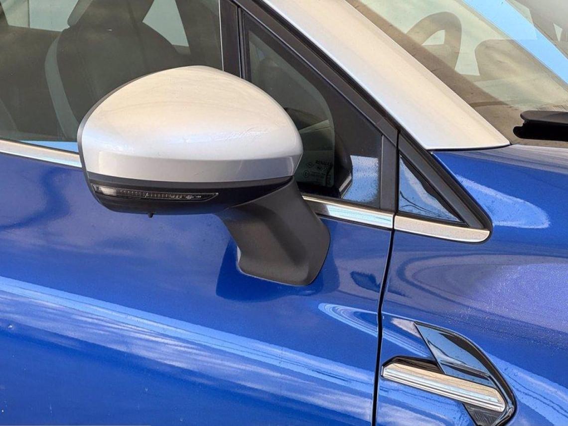 RENAULT Captur 1 0 tce intens 100cv