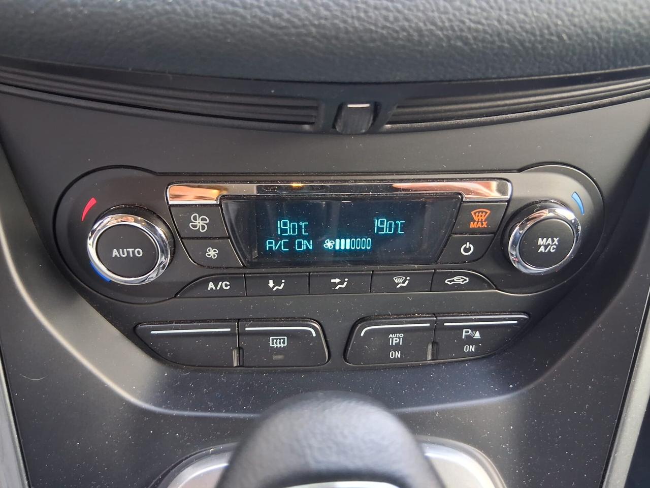 Ford C-Max 2.0 TDCi 115CV Powershift Titanium
