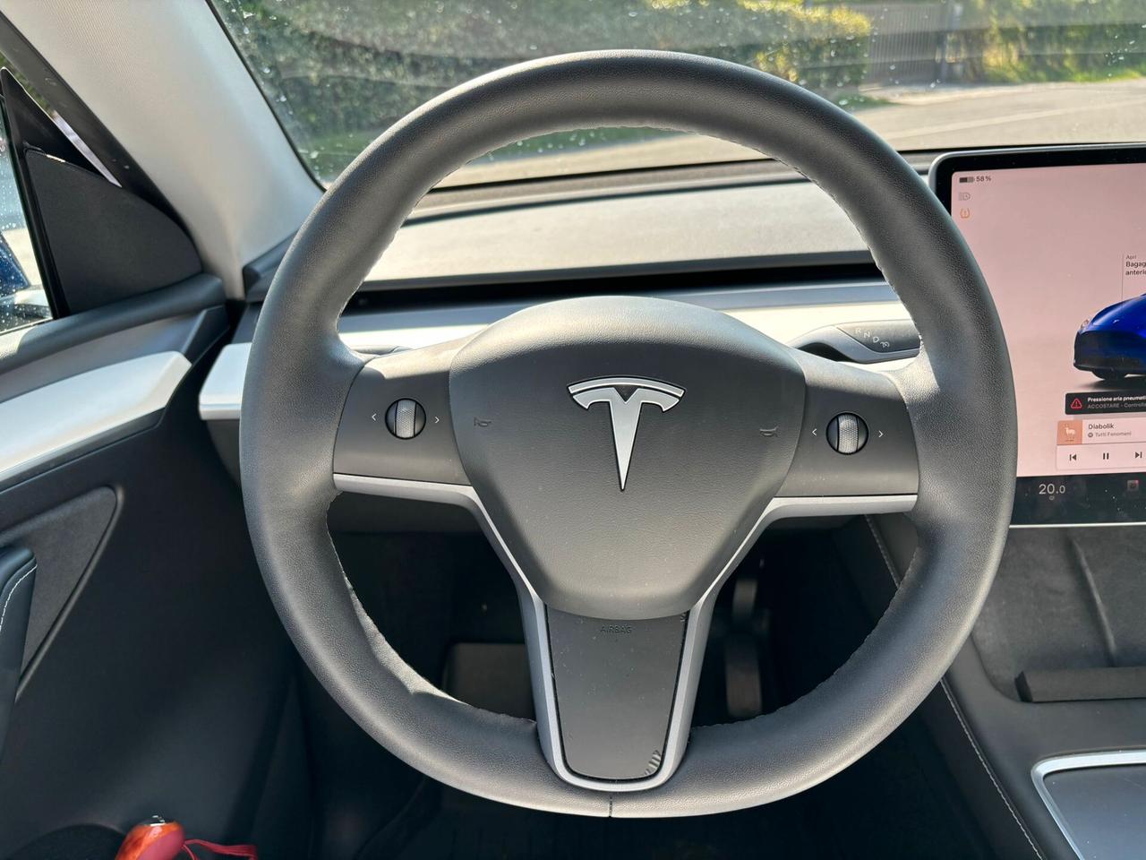 Tesla Model Y Model Y Long Range AWD