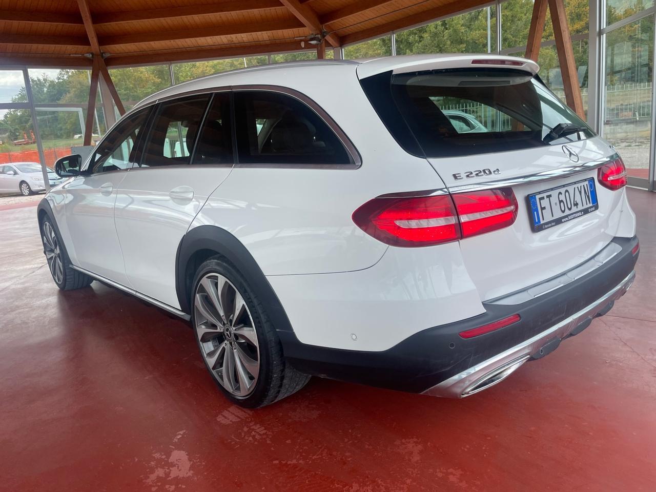 Mercedes-benz E 220 d S.W. | Garantito 12 Mesi | Passaggio Immediato