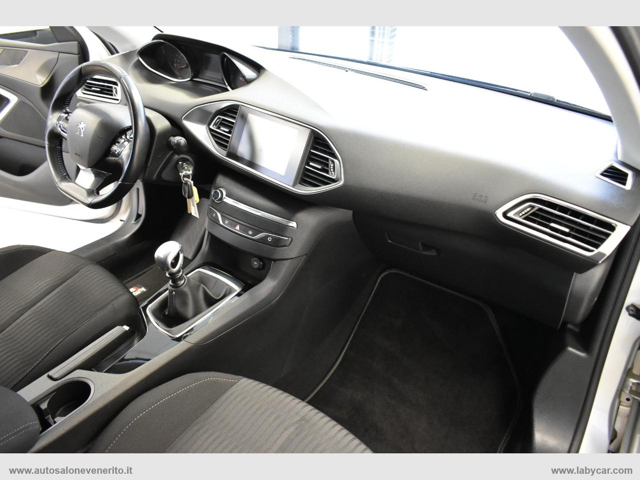 PEUGEOT 308 BlueHDi 120 S&S Business