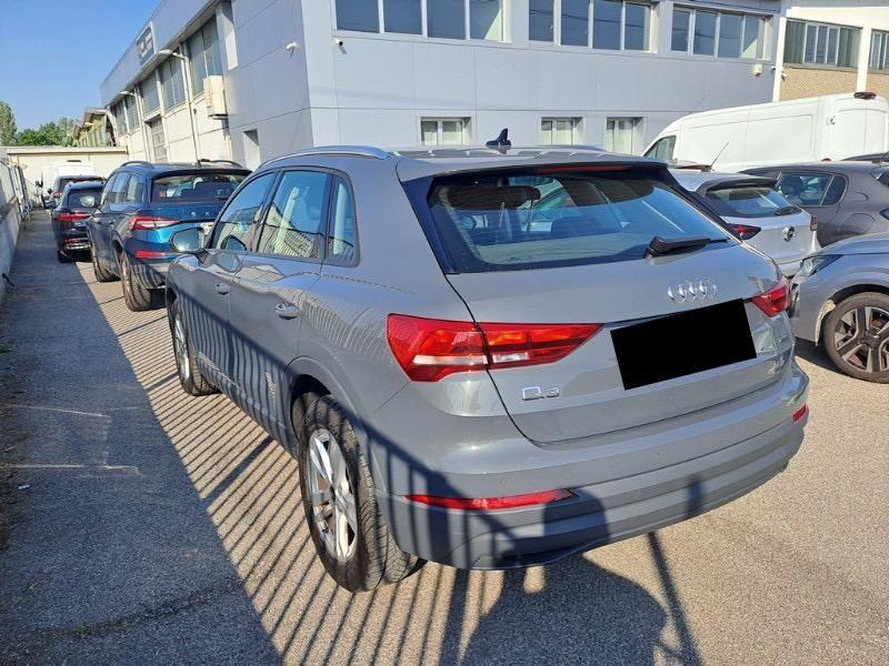 Audi Q3 35 2.0 tdi Business Advanced quattro s-tronic