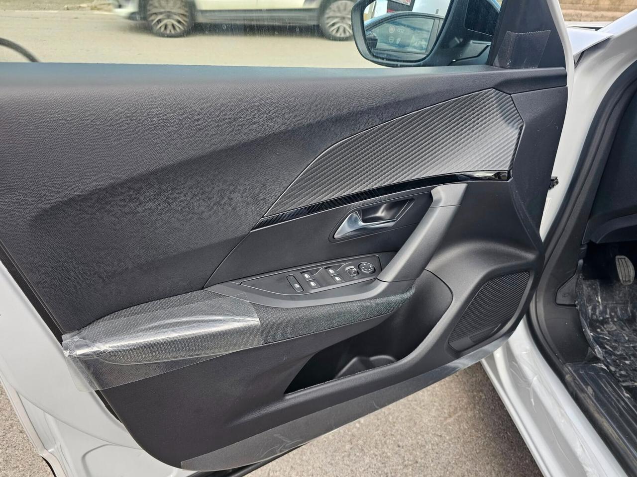 Peugeot 2008 100 S&S Style KM 0