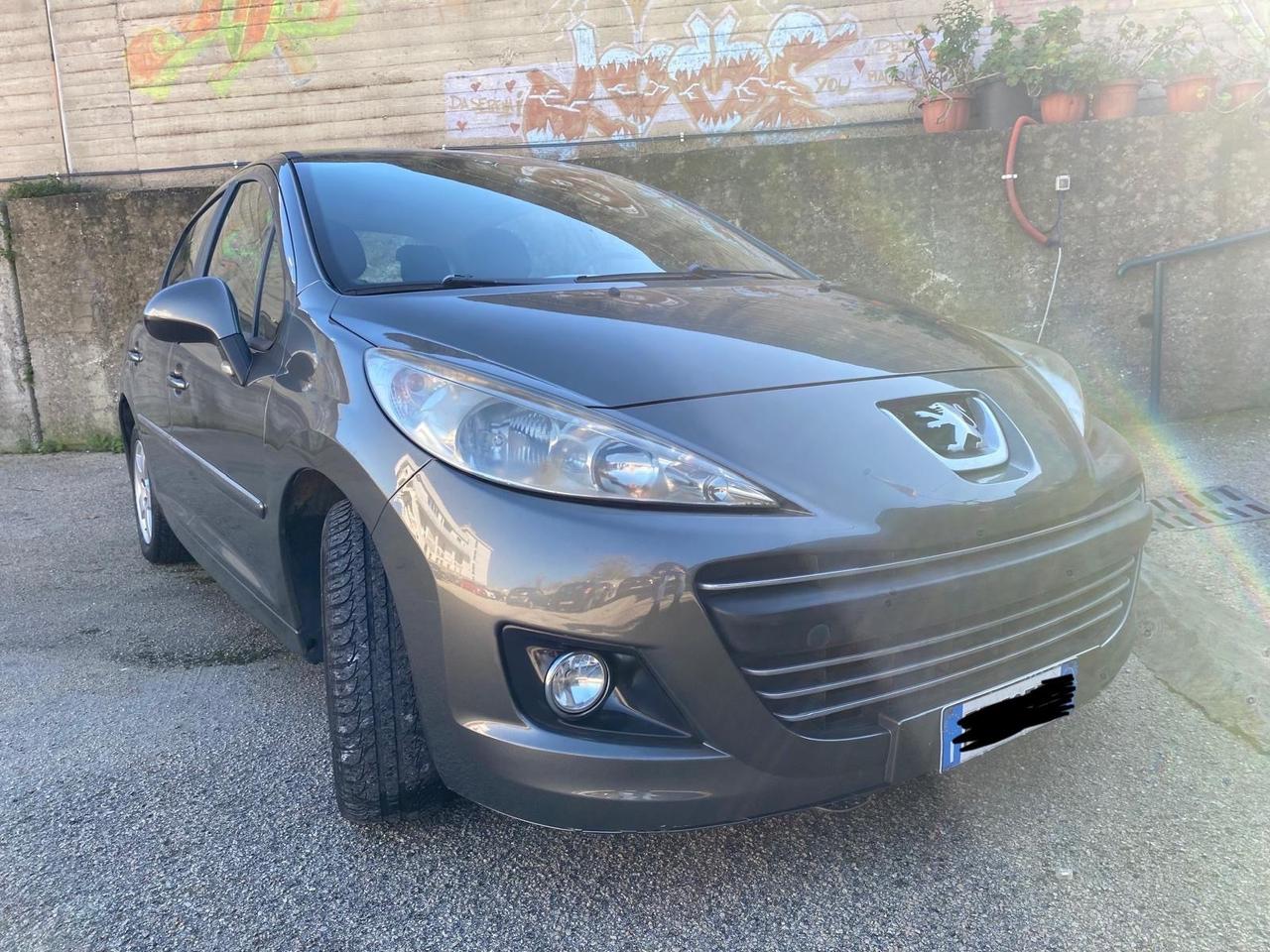 Peugeot 207 1.4 HDi 70CV anno 2011