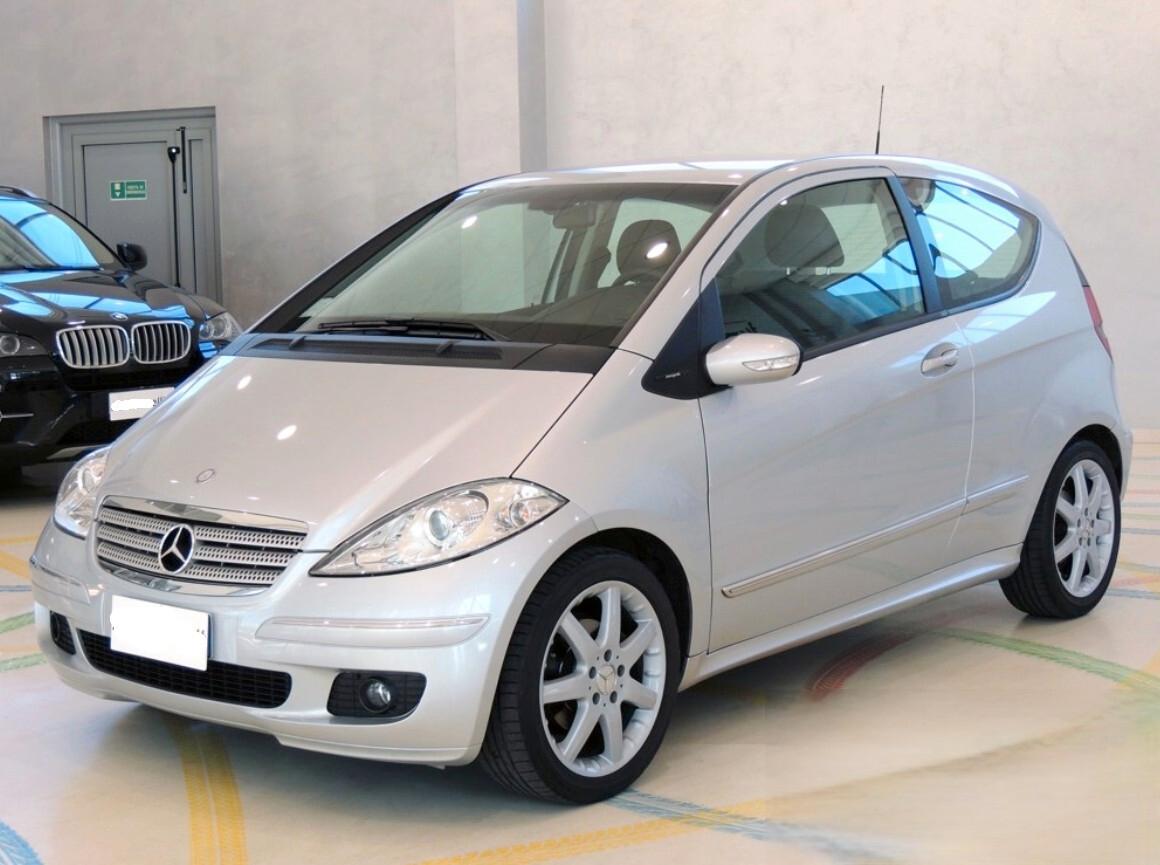 Mercedes-benz A 150 BlueEFFICIENCY Coupé