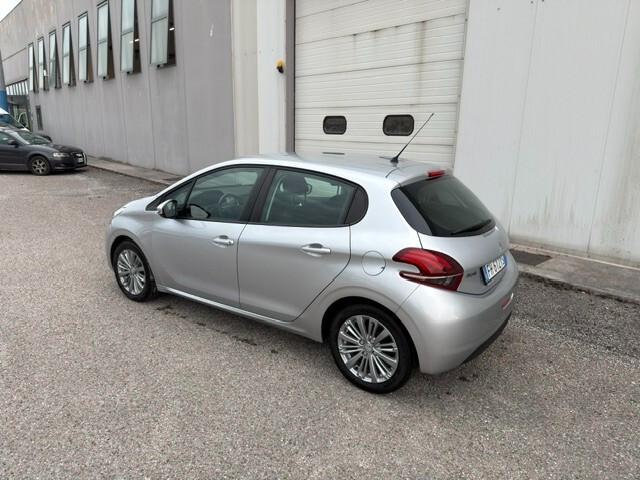 Peugeot 208 PureTech 82 5 porte Active