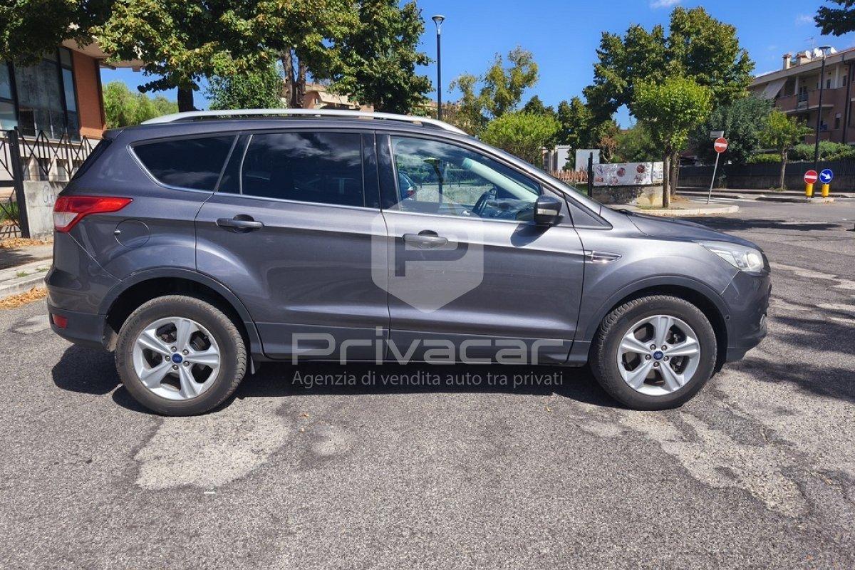 FORD Kuga 2.0 TDCI 140 CV 4WD Powershift Business