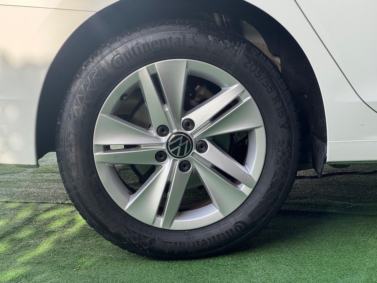 Volkswagen Golf Variant 2.0 TDI SCR DSG Style