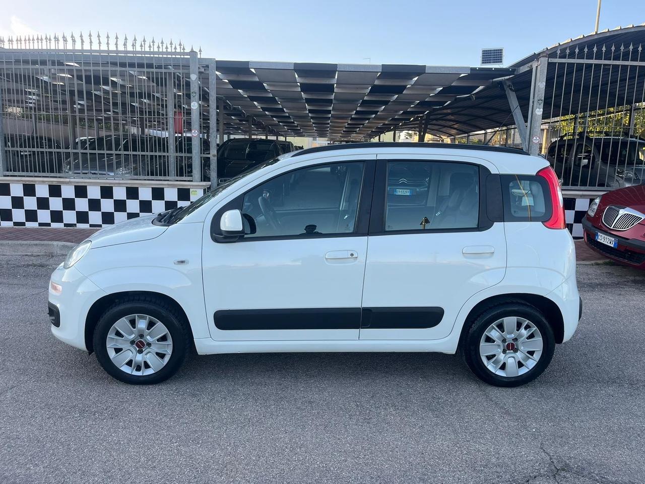 Fiat Panda 1.2 Lounge Unipro 2015