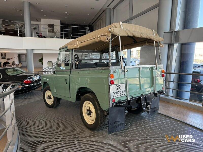 Land Rover 109 Serie III