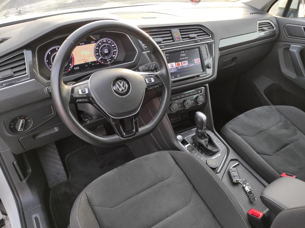 Volkswagen Tiguan 2.0 TDI DSG 4 MOTION *Virtual Cockpit-Matrix