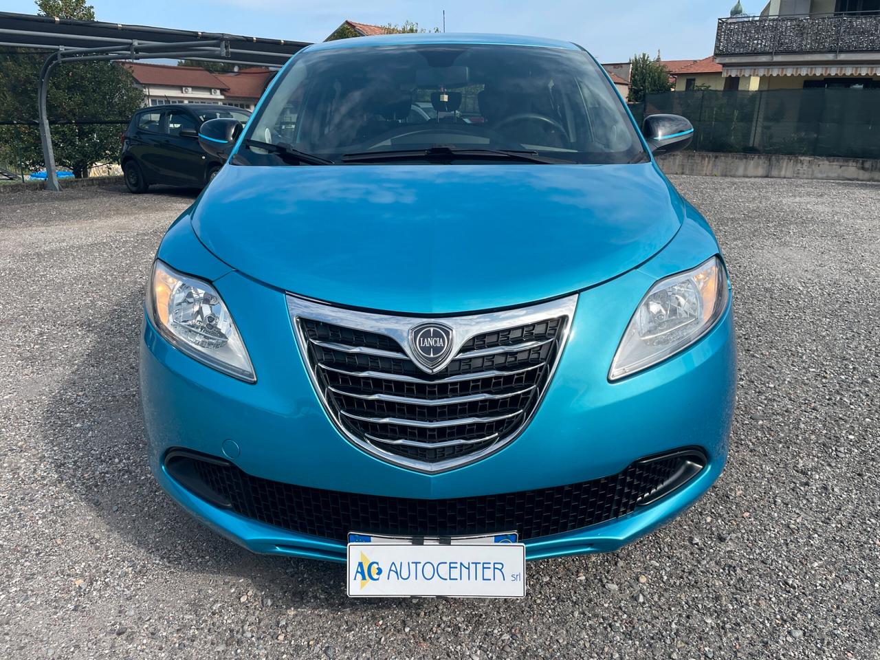 Lancia Ypsilon 1.2 69 CV 5 porte Elefantino