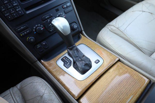 VOLVO XC90 2.4 D5 163 CV Automatica AWD EXPORT o COMMERCIANTI