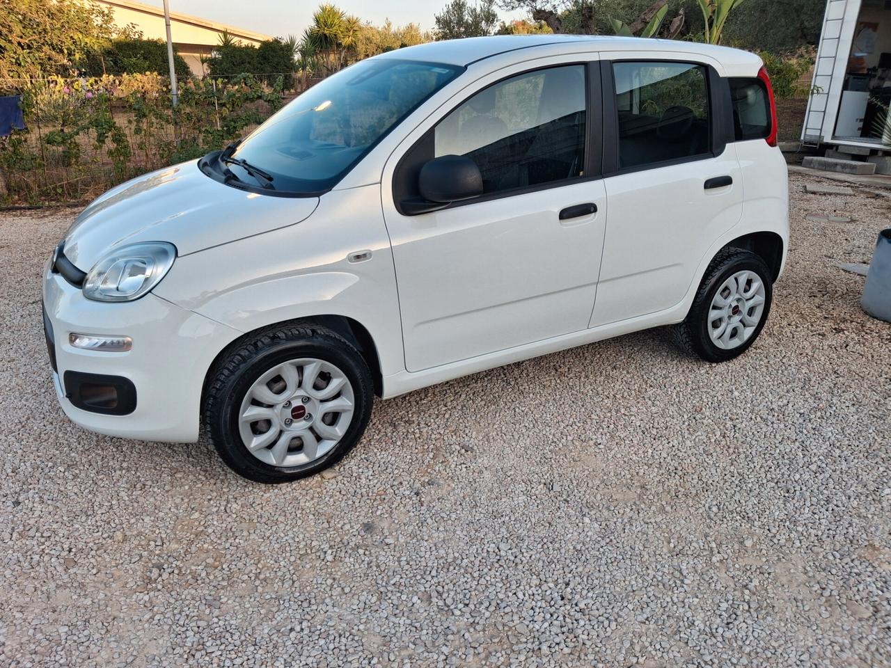 Fiat Panda 0.9 TwinAir Natural Power solo64.000km