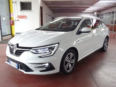 RENAULT Megane Sporter Blue dCi 115 CV EDC Equilibre N1 Autocarro