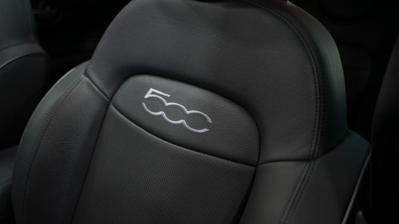 Fiat 500X 1.6 MJT SPORT 4X2 120CV AUTO TETTO NAVI PELLE XENO