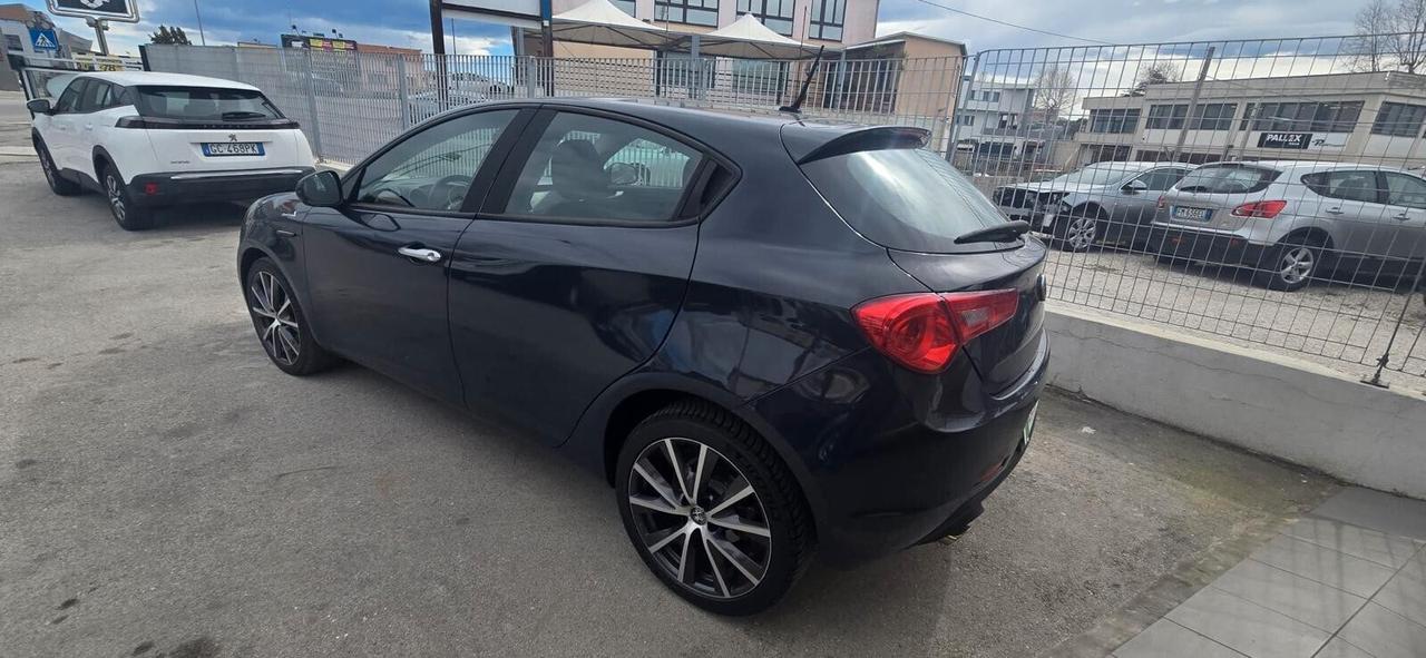 Alfa Romeo Giulietta 1.6 JTDm TCT 120 CV Sport