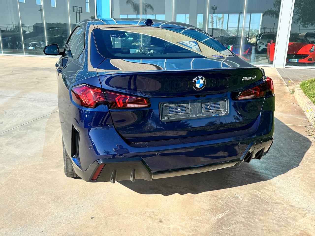 BMW 220 d MSport auto possibilità noleggio no scoring