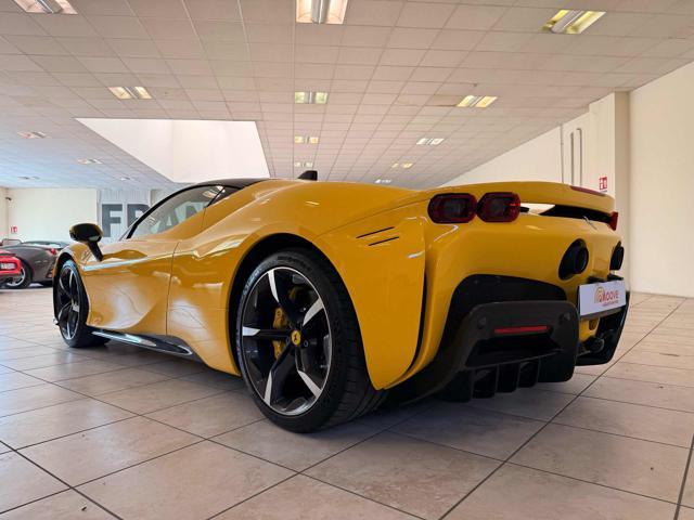 FERRARI SF90 Stradale