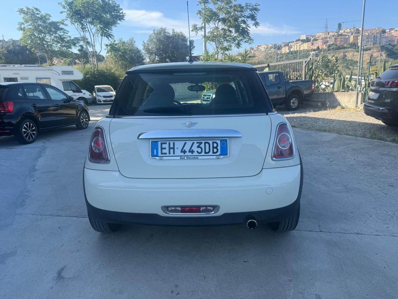 Mini 1.6 16V One (55kW)