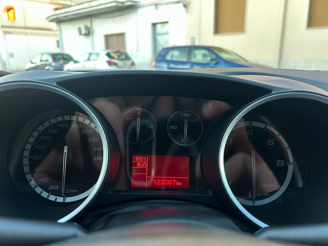 Alfa Giulietta 1.6 MJ 77Kw DISTINCTIVE Km123.-2013