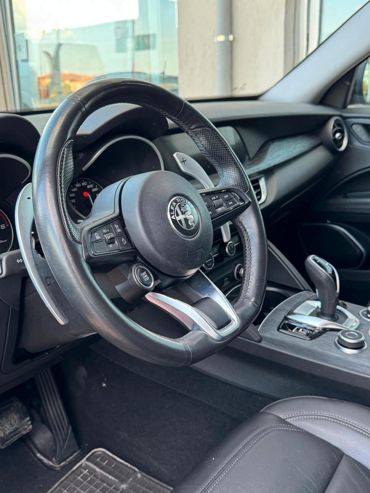 Alfa Romeo Stelvio 2.2 Turbodiesel 190 CV AT8 RWD Business