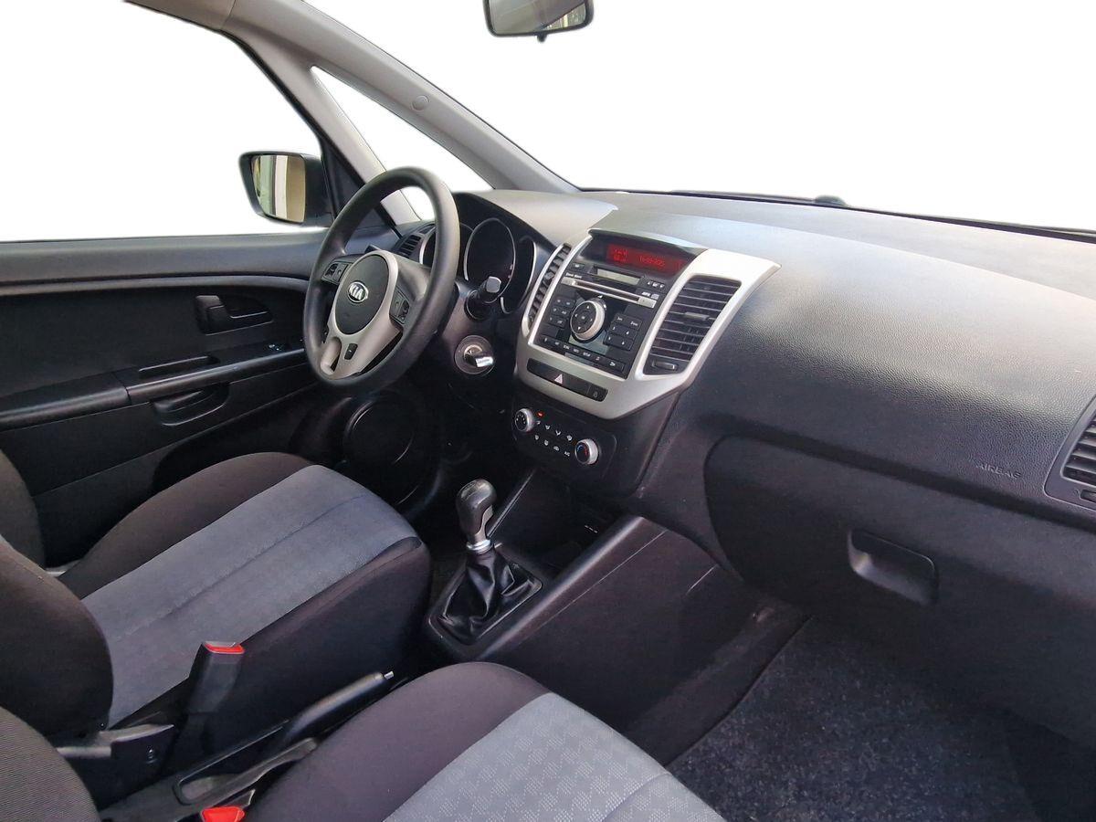 KIA VENGA 1.4 COOL