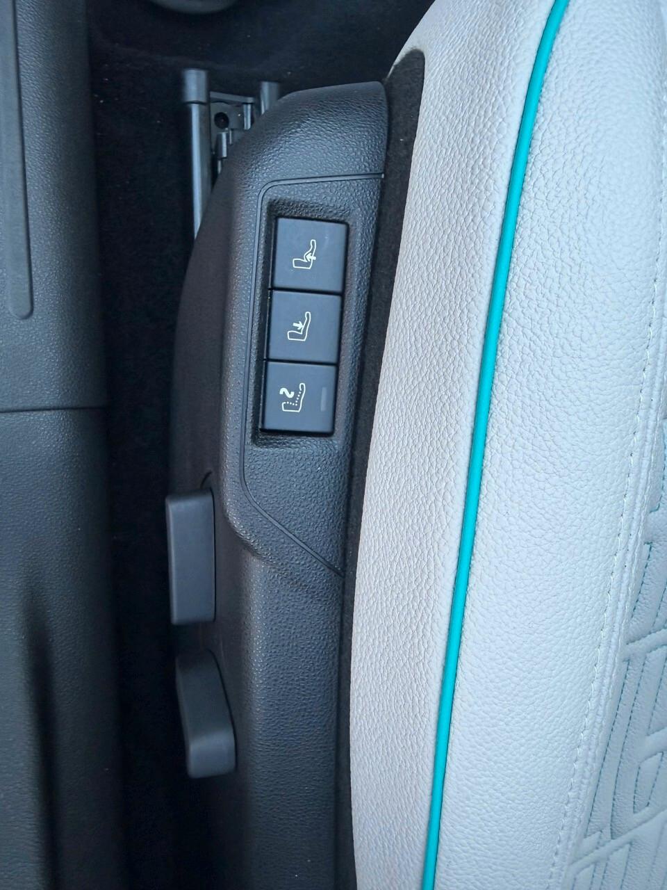 Fiat 600 Hybrid 136 CV DCT MHEV La Prima