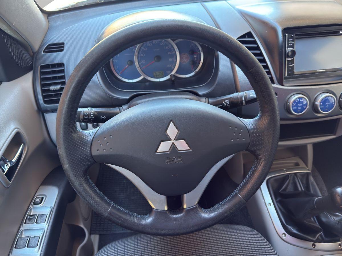 MITSUBISHI - L200 Cab IV 2006 d.cab 2.5 di-d 136cv Intense