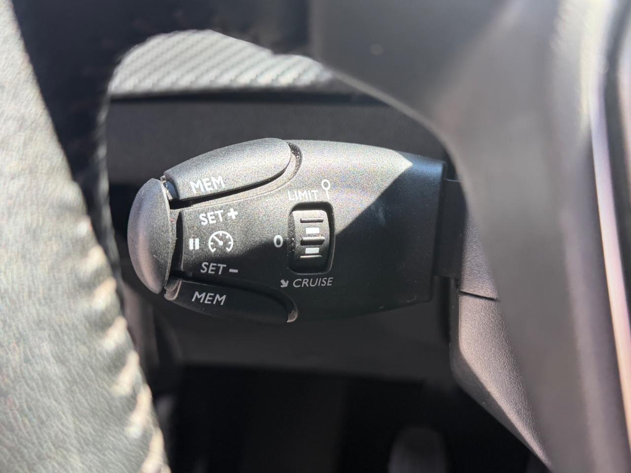 Peugeot 208 1.2 Benzina 2021