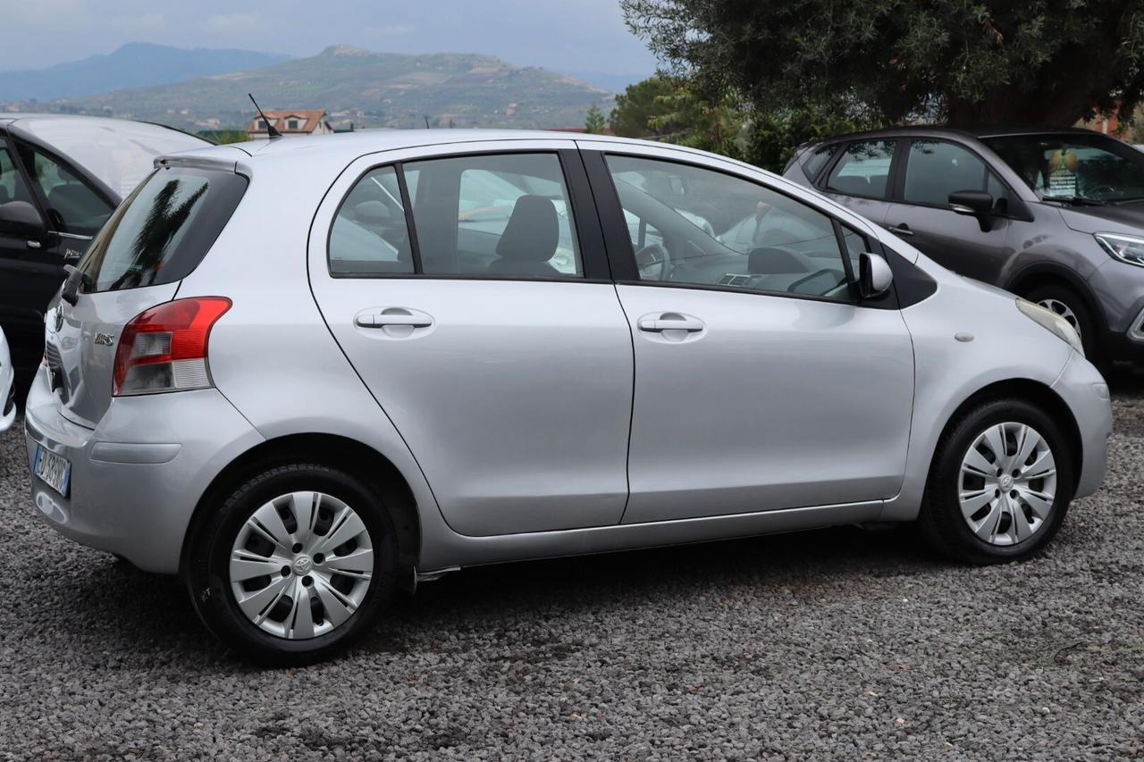 Toyota Yaris 1.4 D-4D DPF 5 porte