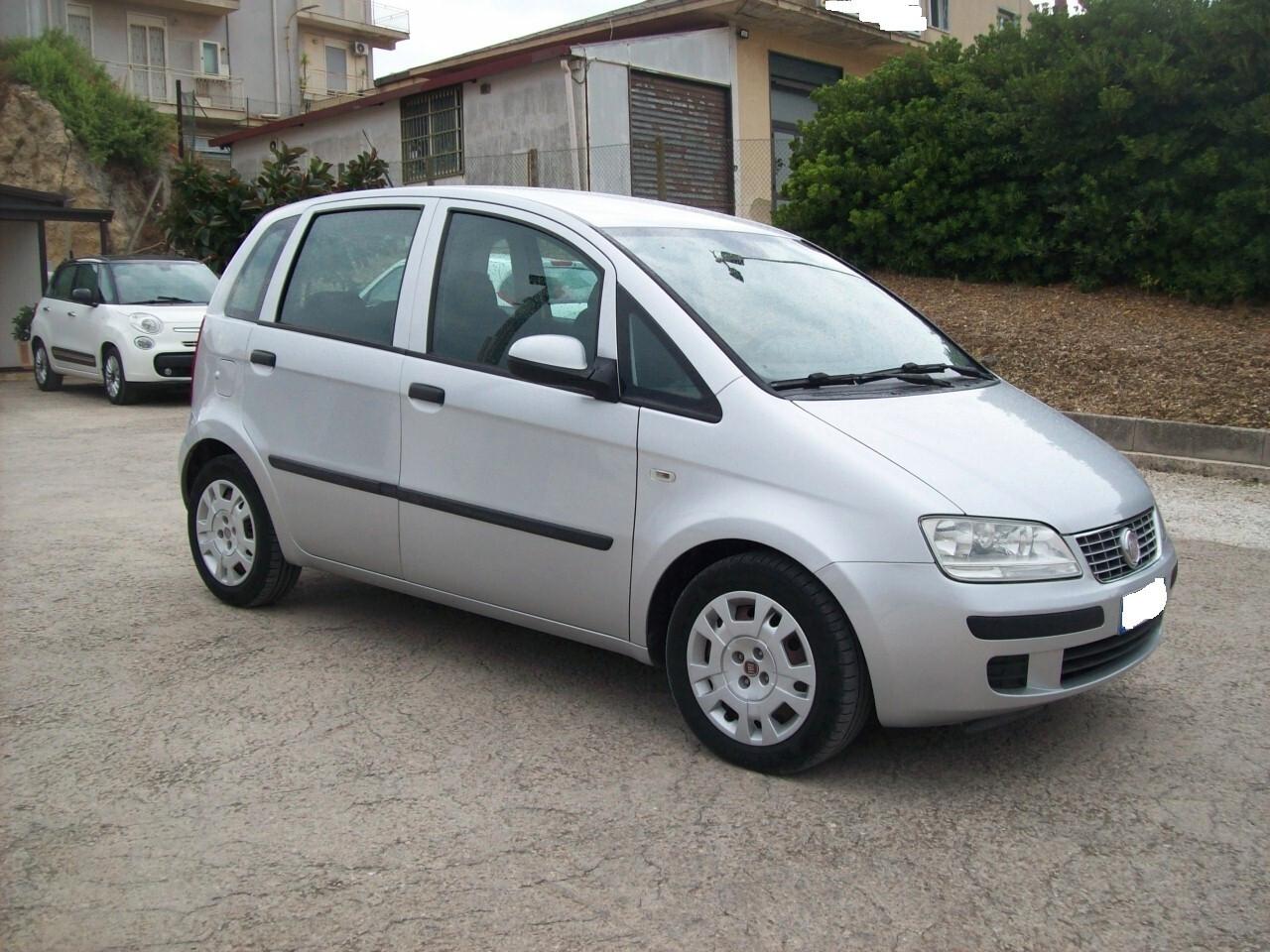 FIAT IDEA 1.3 MTJ CV.70 BlackEnergy "2010"