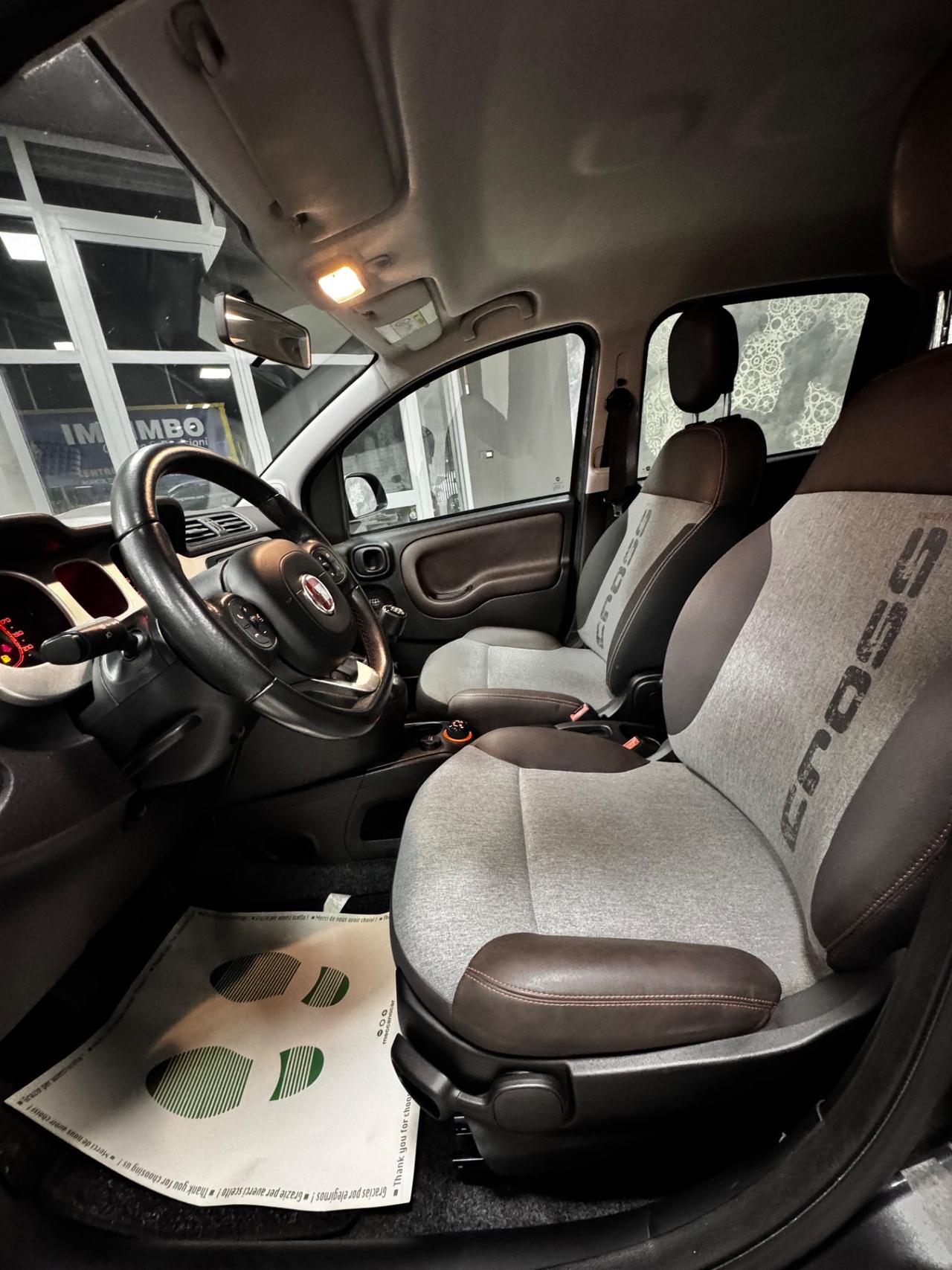FIAT PANDA CROSS 4x4 900 T AIR