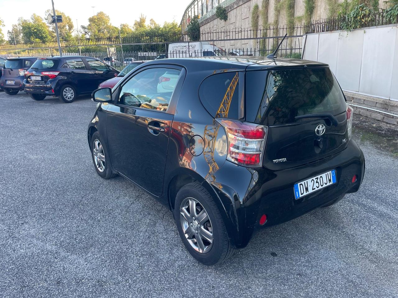 Toyota iQ 1.0 AUTOMATICA Garanzia