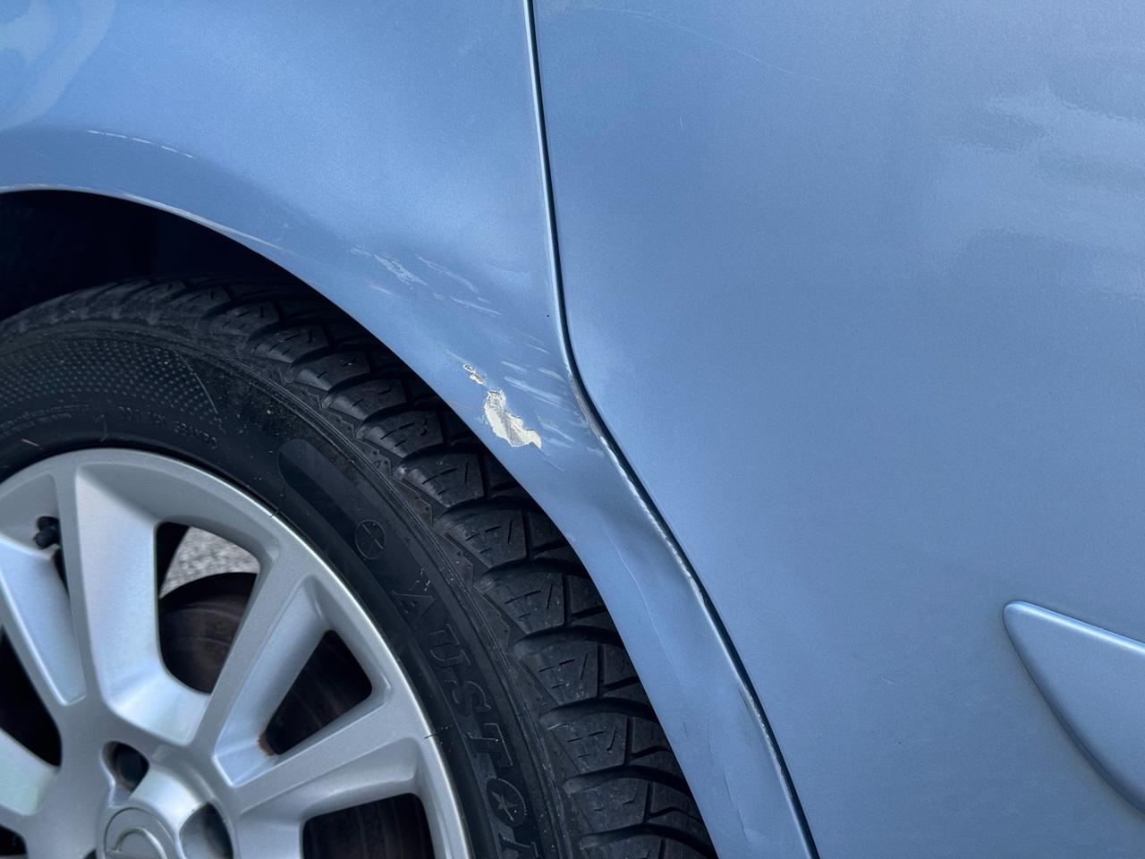 Opel Corsa 1.2 5 porte Cosmo