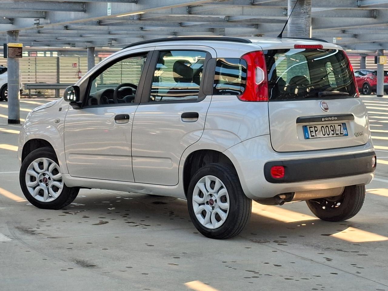 Fiat Panda 0.9 TwinAir Turbo Natural Power Lounge