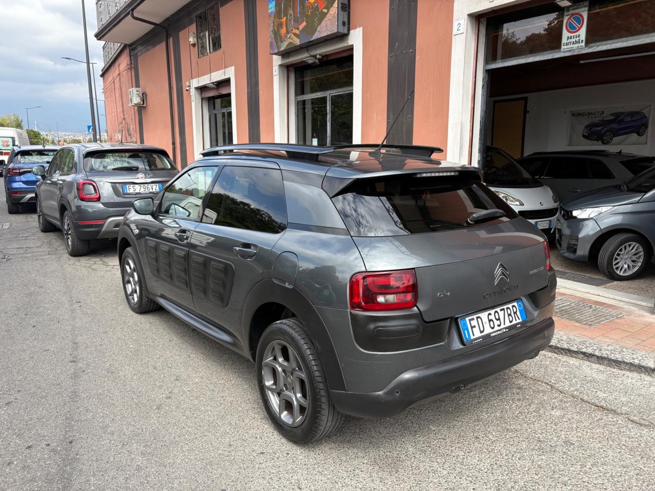 Citroen C4 Cactus BlueHDi 100 Shine 2016