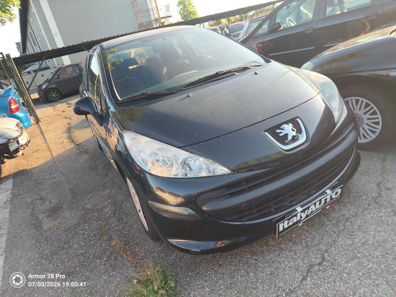 Peugeot 207 1.4 8V 75CV 3p. ONE Line