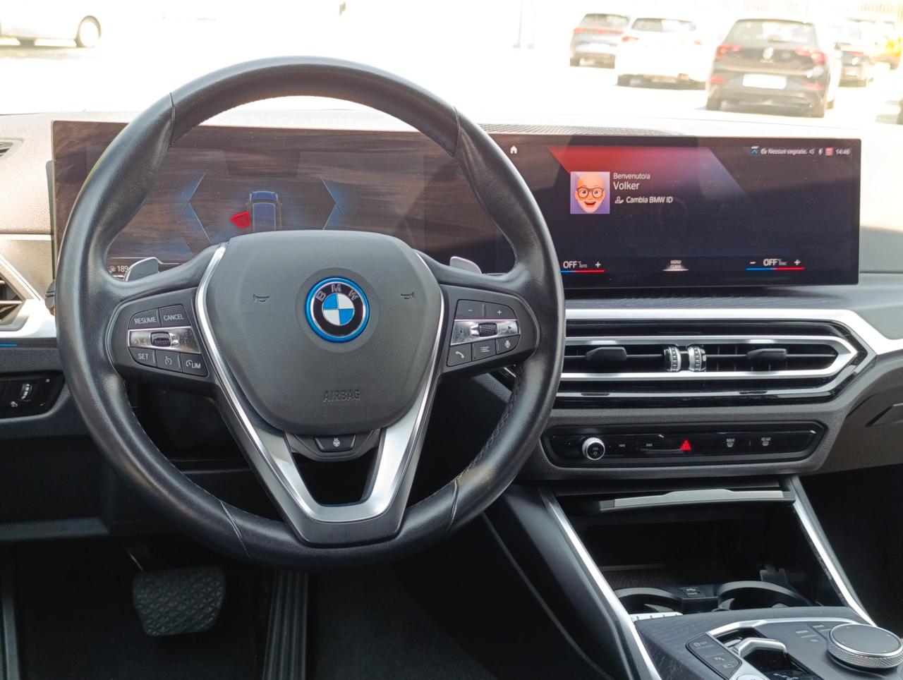 BMW 330 e Touring auto