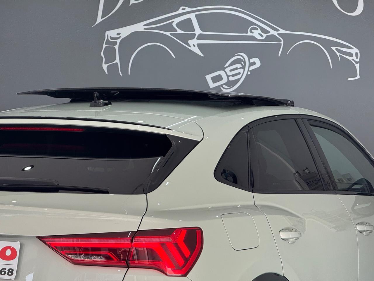 Audi Q3 45 TFSI e S tronic line edition Full