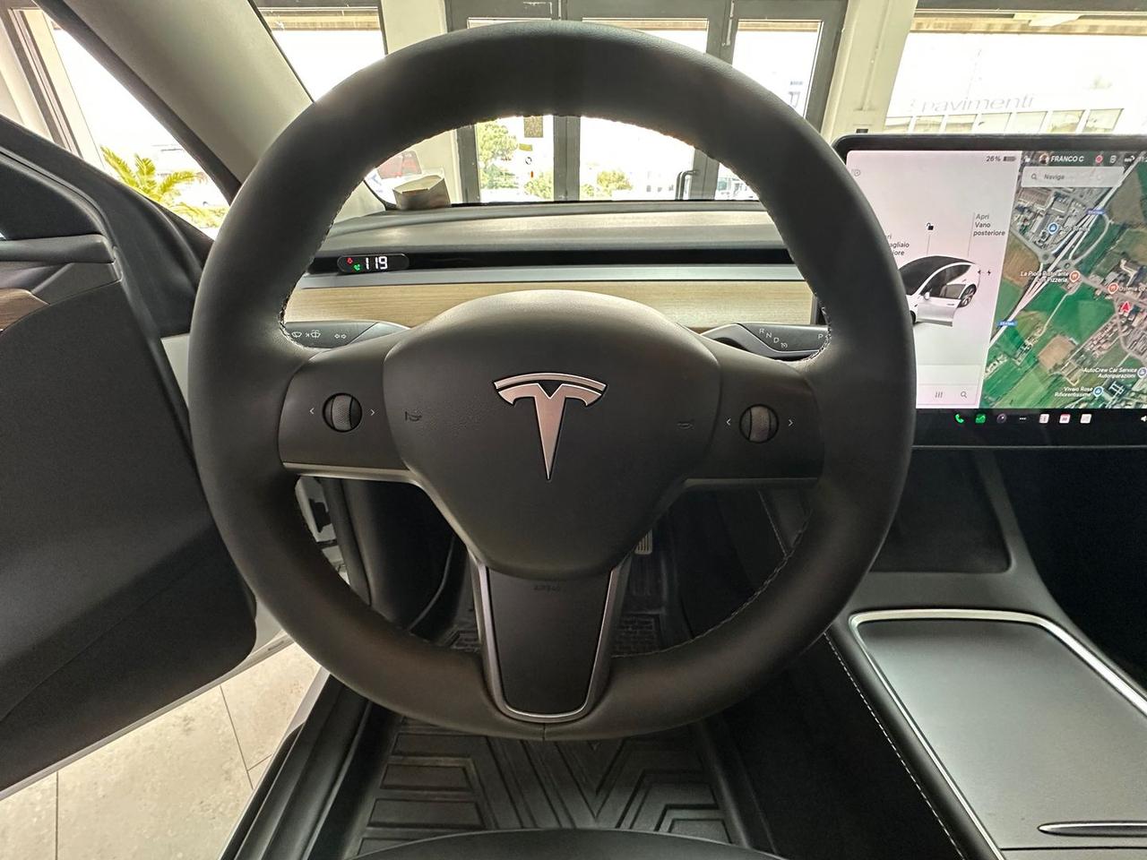 Tesla Model Y DUAL MOTOR LONG RANGE AWD Maxi #7387