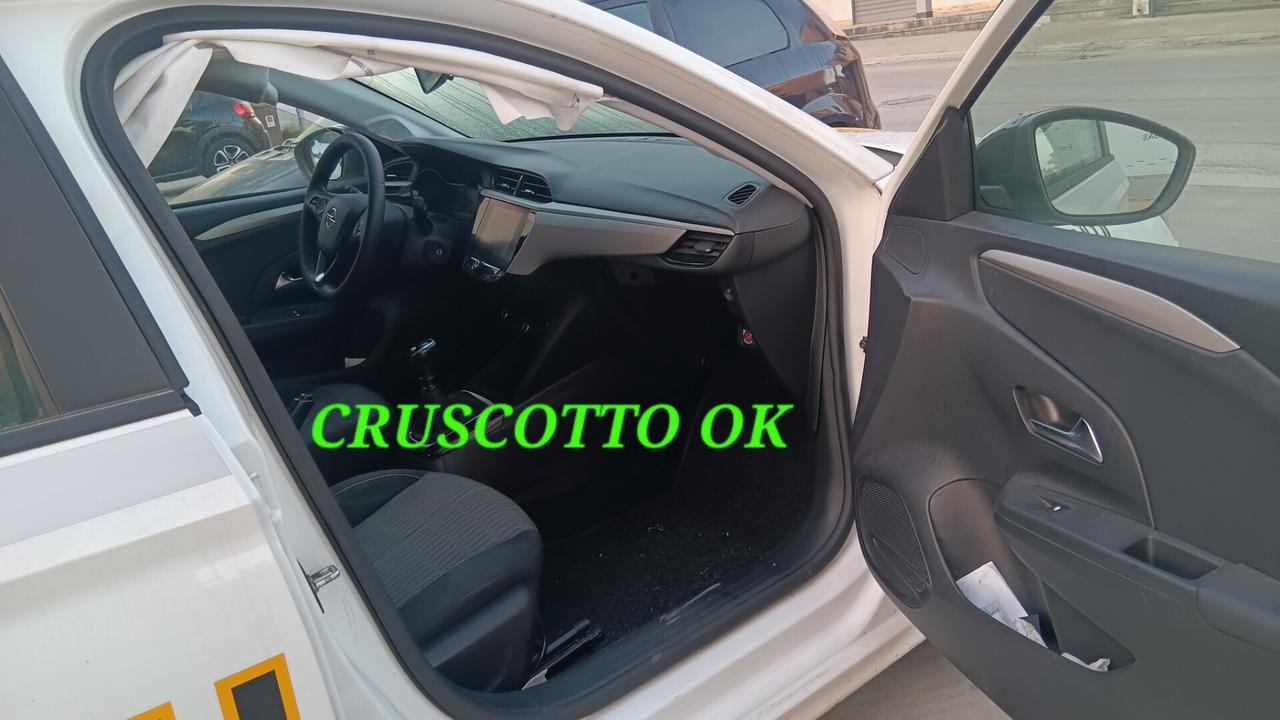 Opel Corsa incidentata sinistrata mondialcars 023