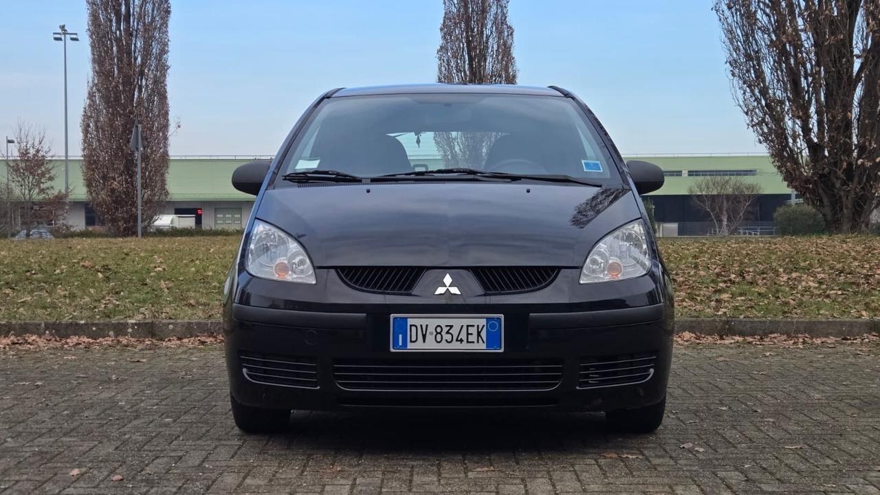 Mitsubishi Colt 1.1 12V 5p. Insport