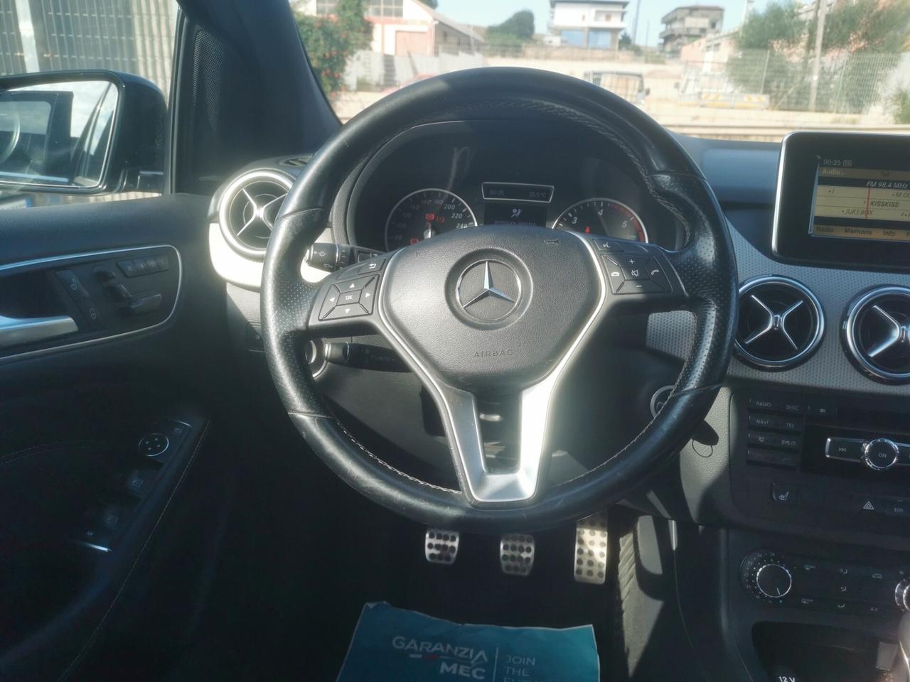 Mercedes-benz B 200 CDI BlueEFFICIENCY Premium 2012