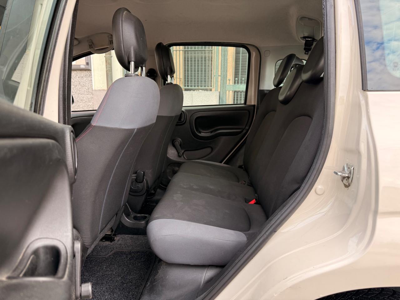 Fiat Panda Restayling 0.9Benz/Metano Full Lounge
